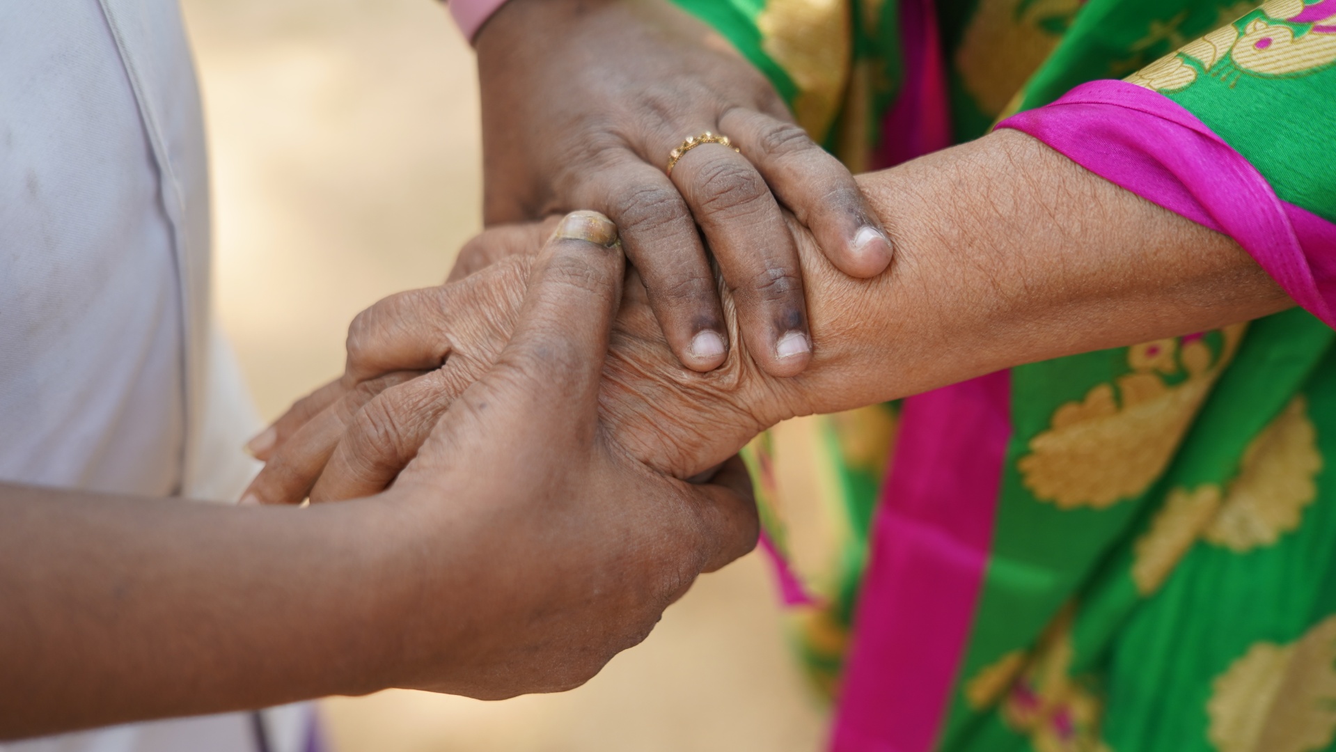 anbagam-about-3